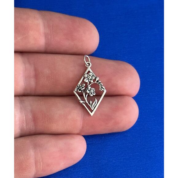 Sterling Silver Forget Me Not Flower in a Diamond Frame Charm - Picture 1 of 8